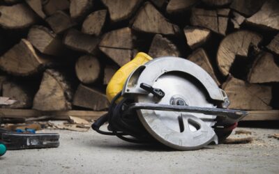 Mastering Precision: Fine Woodworking Jigs and Aids